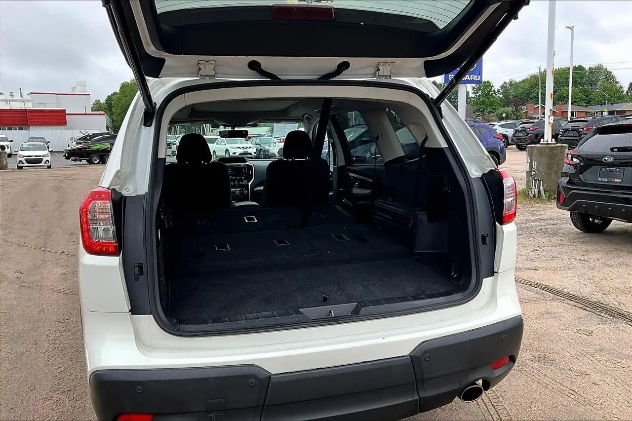 Subaru Ascent снимка Subaru Ascent
