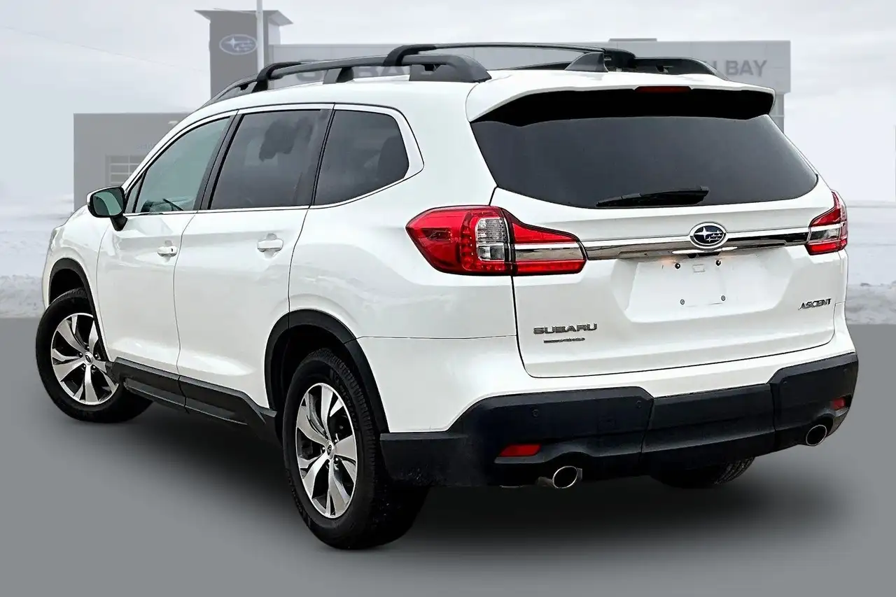 Subaru Ascent снимка Subaru Ascent