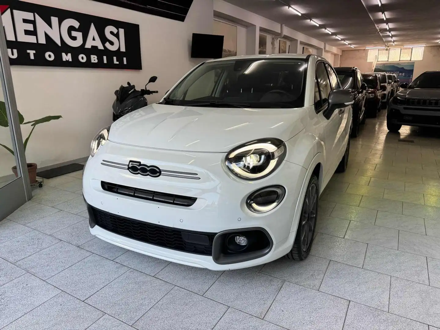 Fiat 500X 1.5 T4 Hybrid 130 CV DCT Sport Blanc - 1