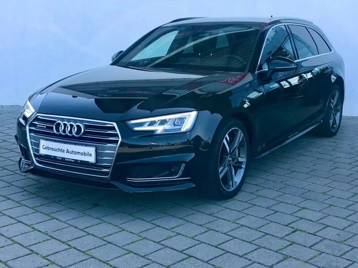 Audi A4 Avant 3.0 TDI quattro S line SHZ/LED/HUD/3AC Zwart - 2