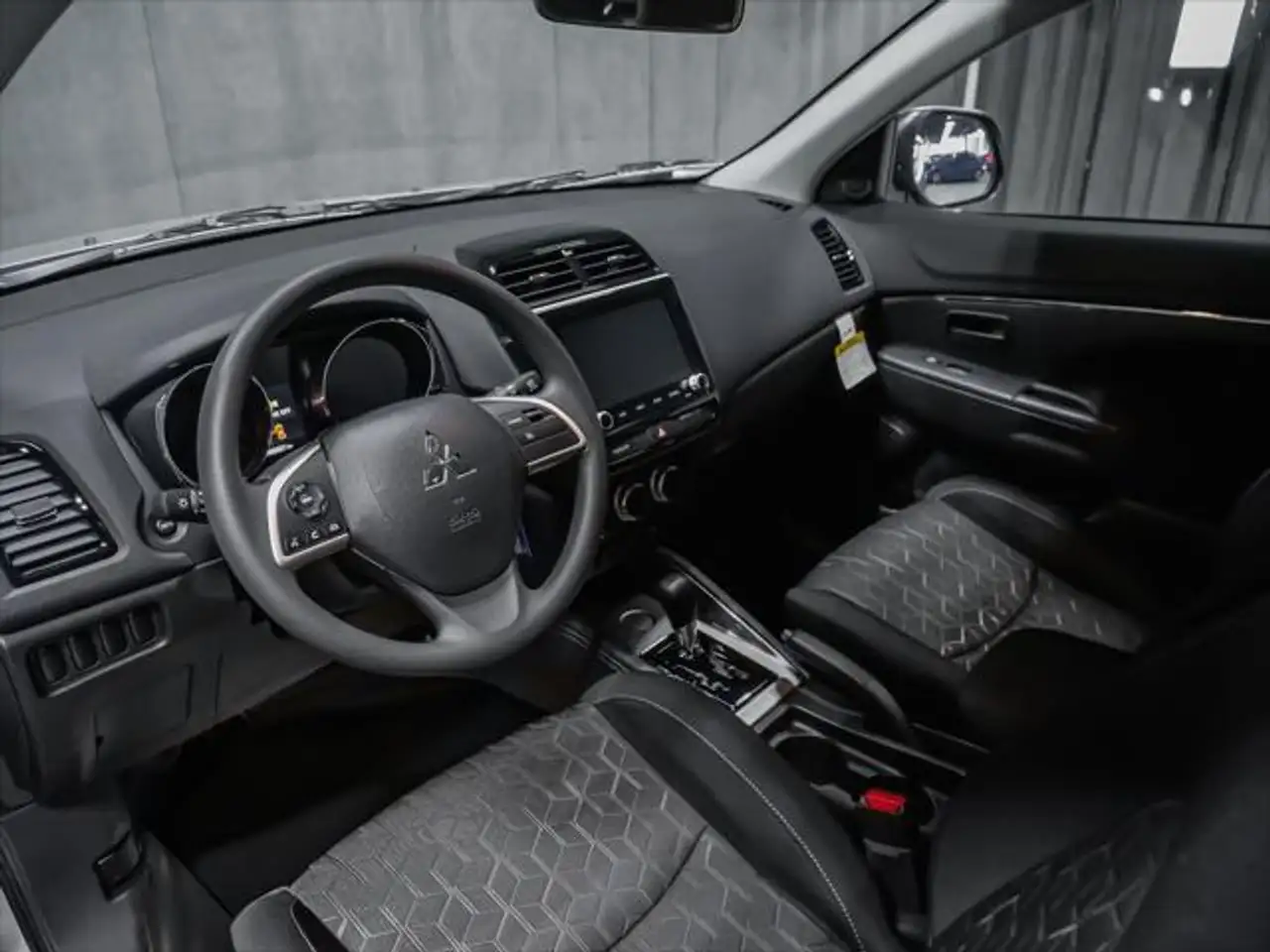 Mitsubishi RVR снимка Mitsubishi RVR