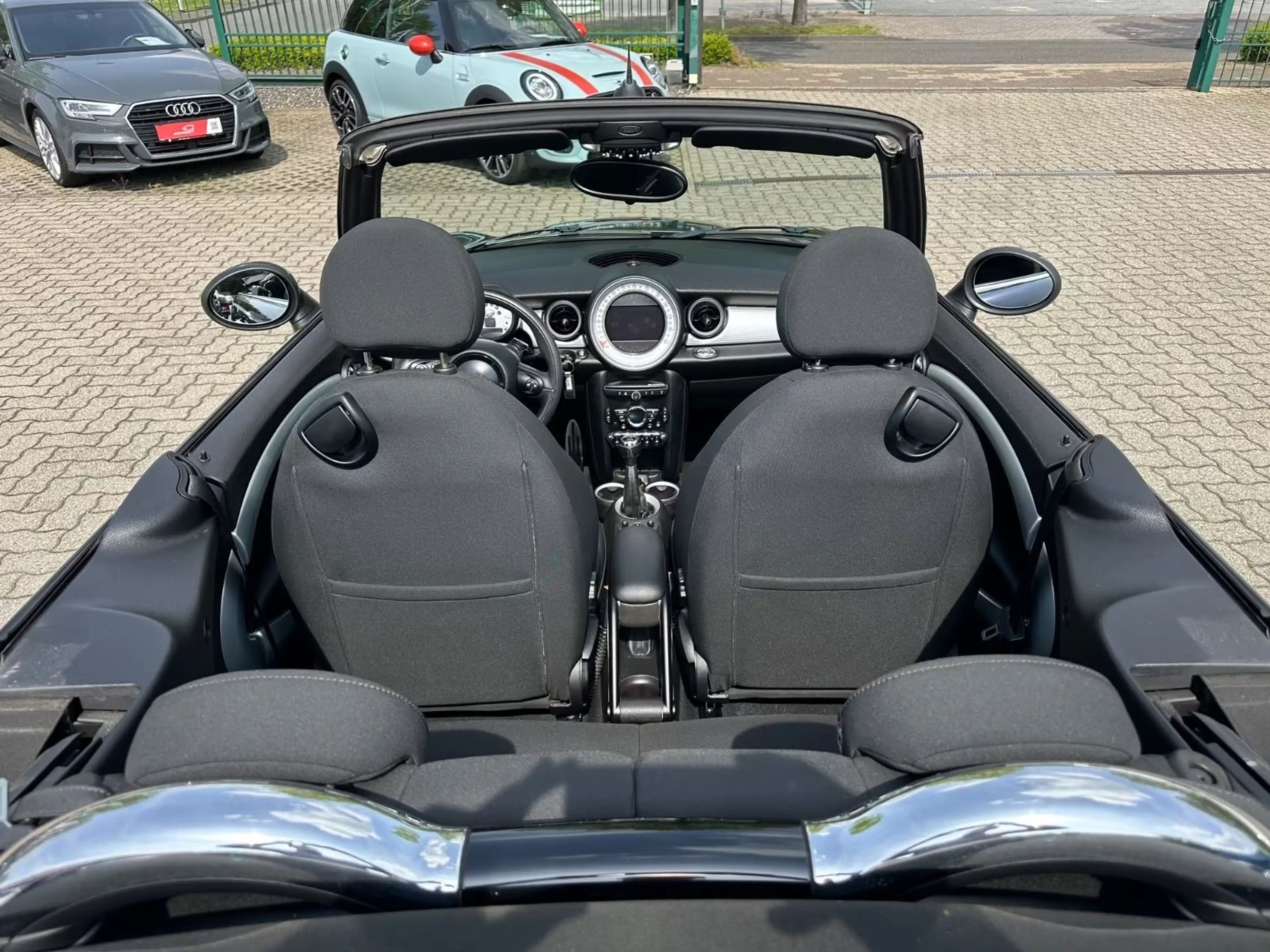 MINI Cooper SD Cabrio Cooper SD 2.HD Bi-Xenon NAV Bluetooth SHZ — photo 12