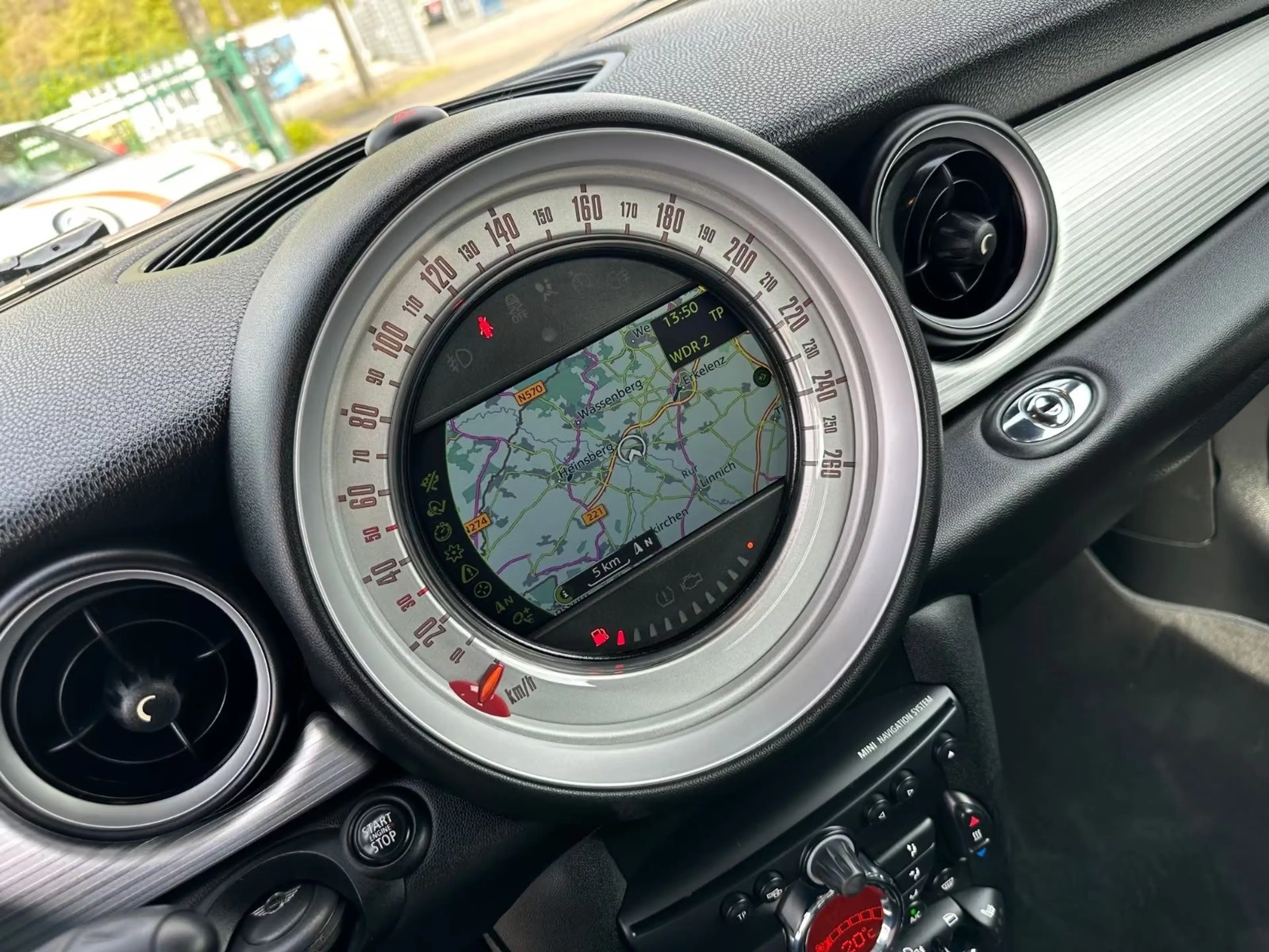 MINI Cooper SD Cabrio Cooper SD 2.HD Bi-Xenon NAV Bluetooth SHZ — photo 19