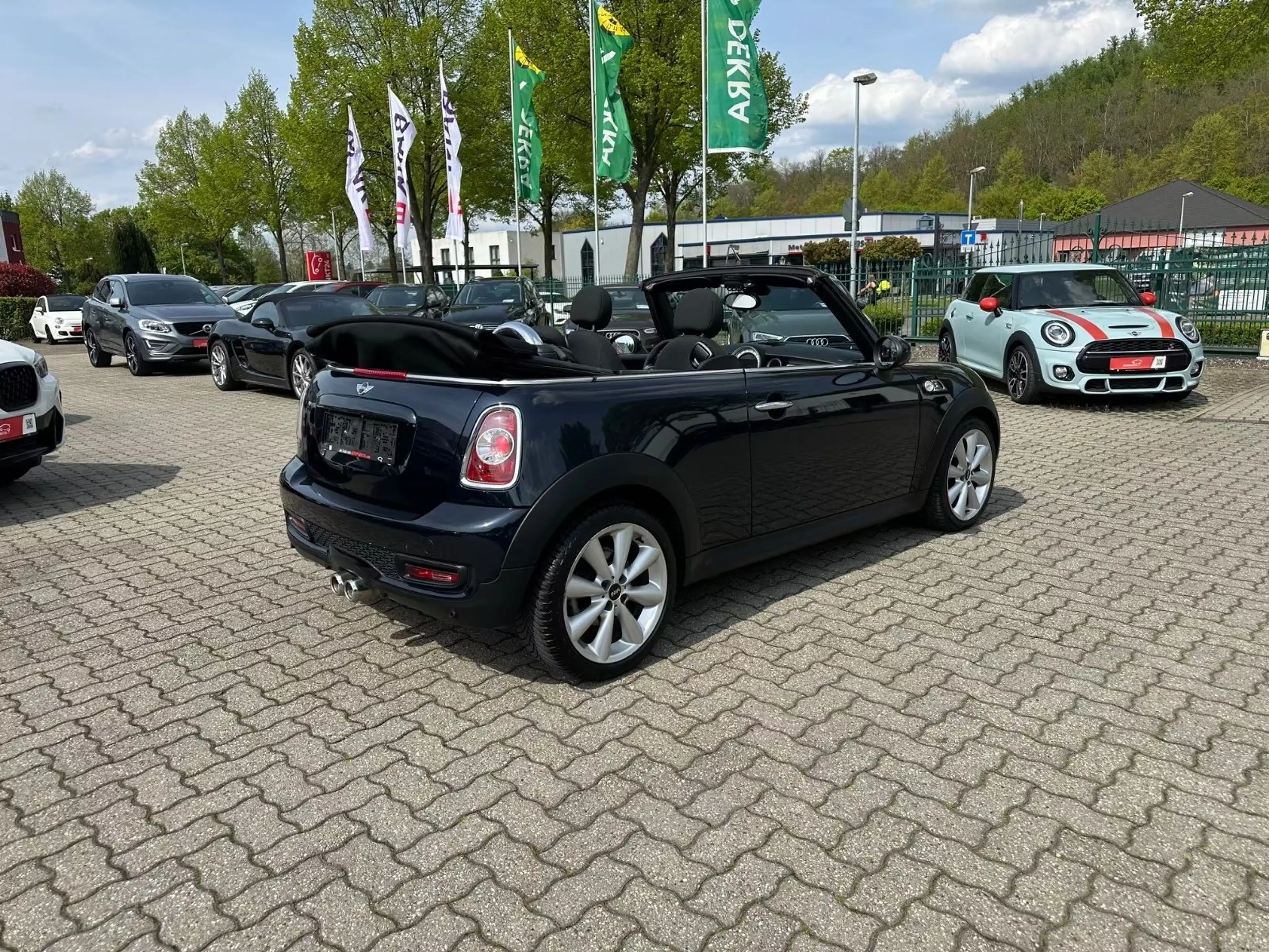 MINI Cooper SD Cabrio Cooper SD 2.HD Bi-Xenon NAV Bluetooth SHZ — photo 2