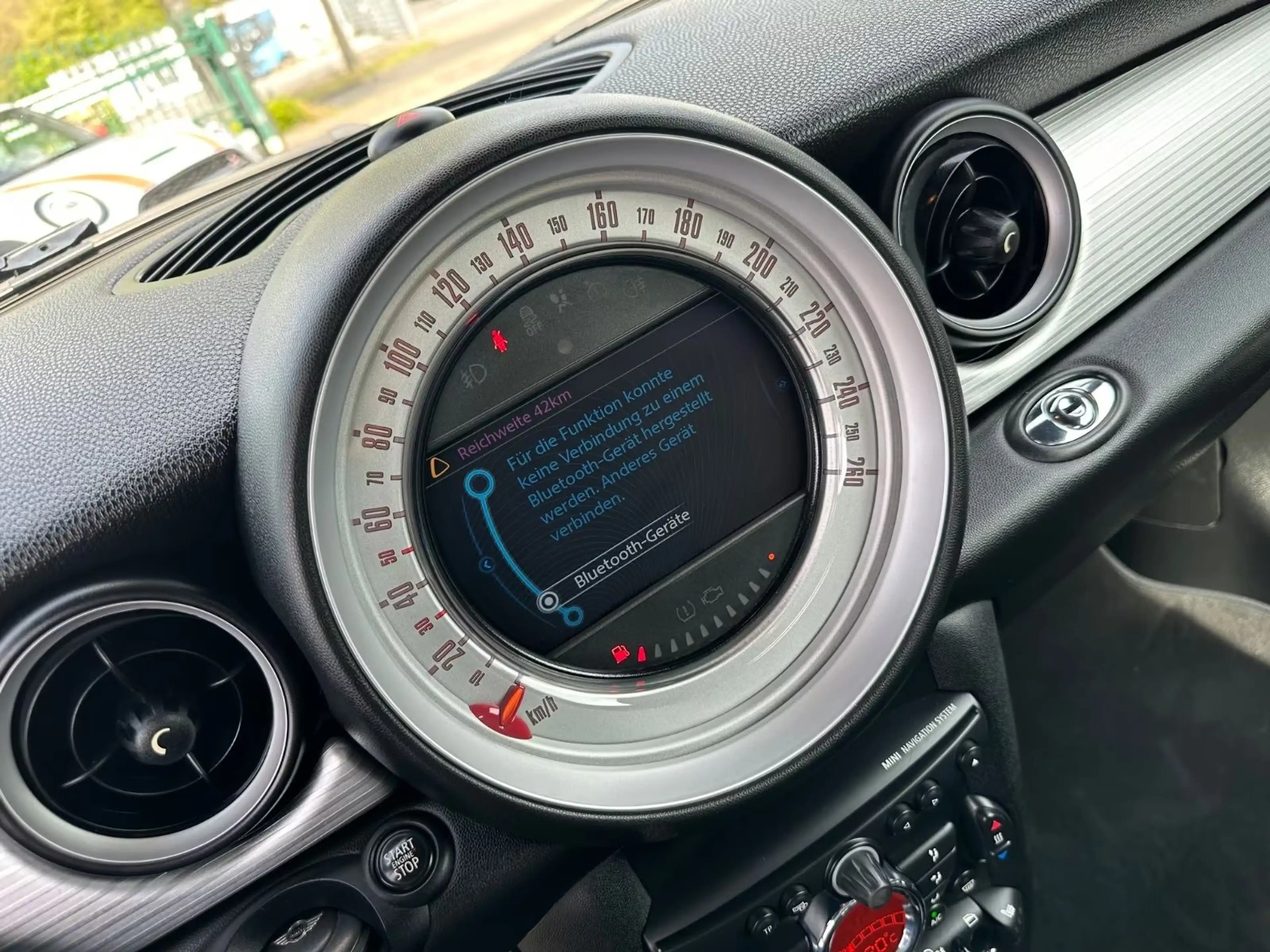 MINI Cooper SD Cabrio Cooper SD 2.HD Bi-Xenon NAV Bluetooth SHZ — photo 20