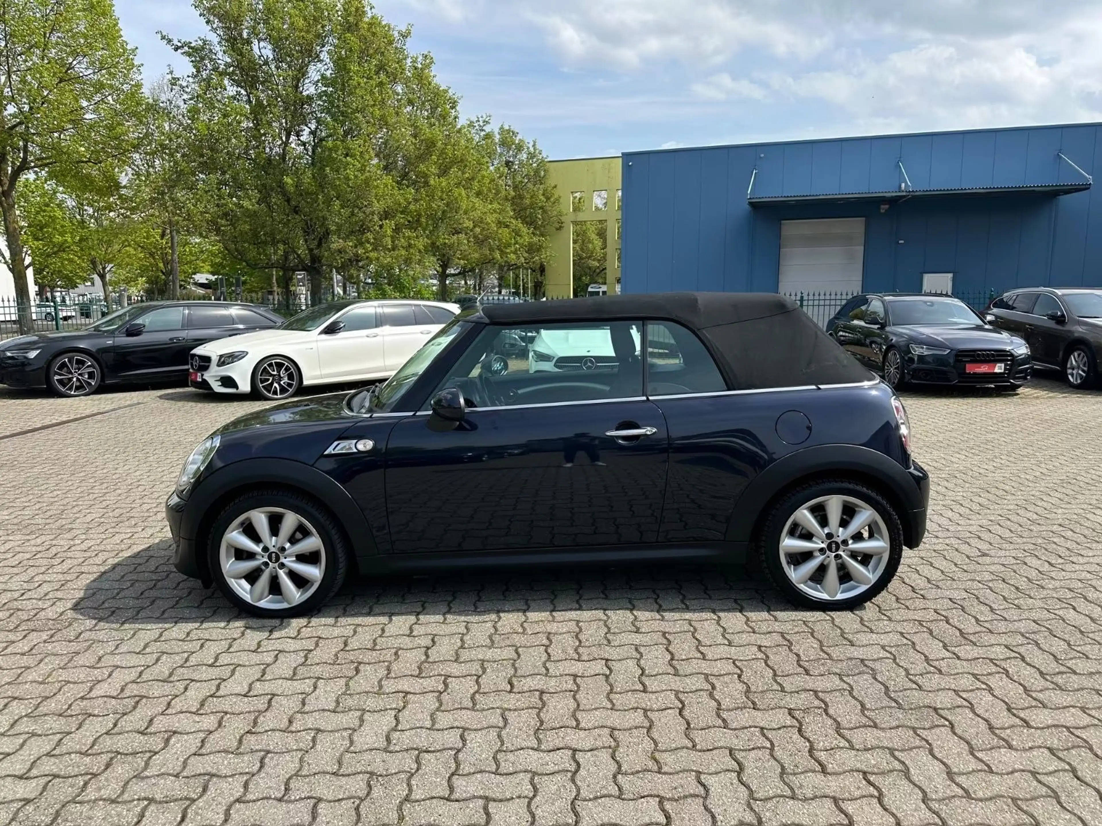 MINI Cooper SD Cabrio Cooper SD 2.HD Bi-Xenon NAV Bluetooth SHZ — photo 28