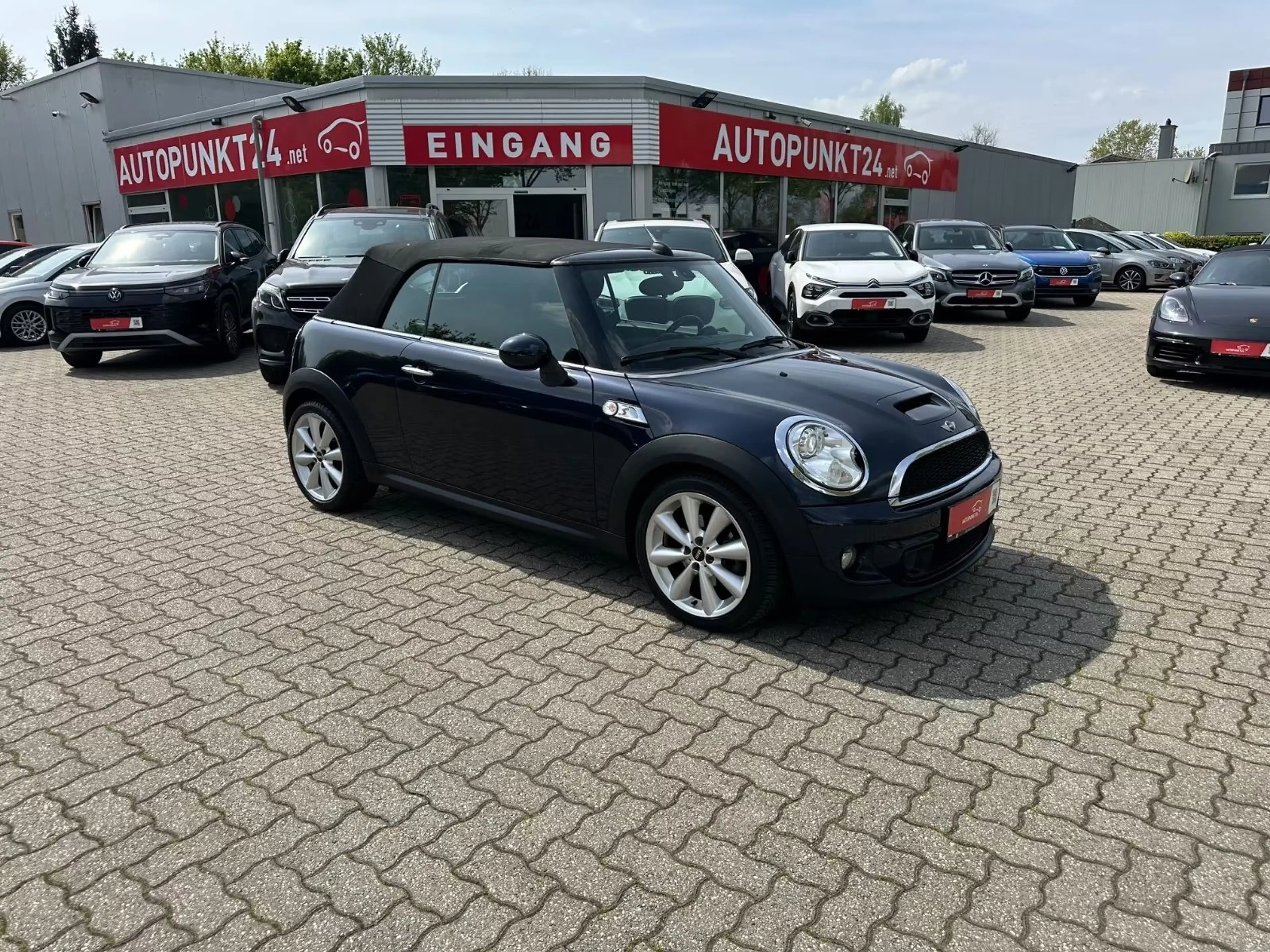 MINI Cooper SD Cabrio Cooper SD 2.HD Bi-Xenon NAV Bluetooth SHZ — photo 29