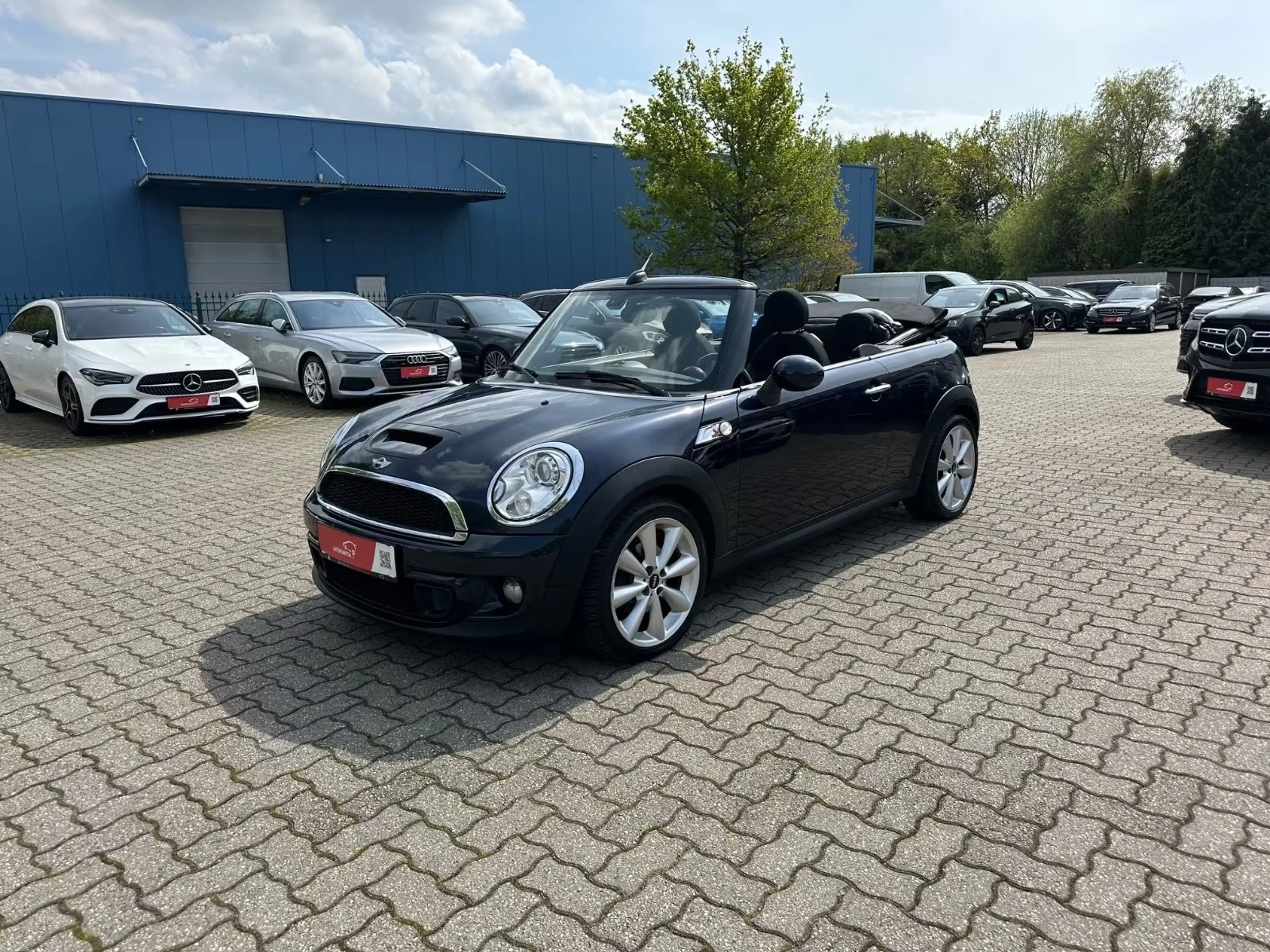 MINI Cooper SD Cabrio Cooper SD 2.HD Bi-Xenon NAV Bluetooth SHZ