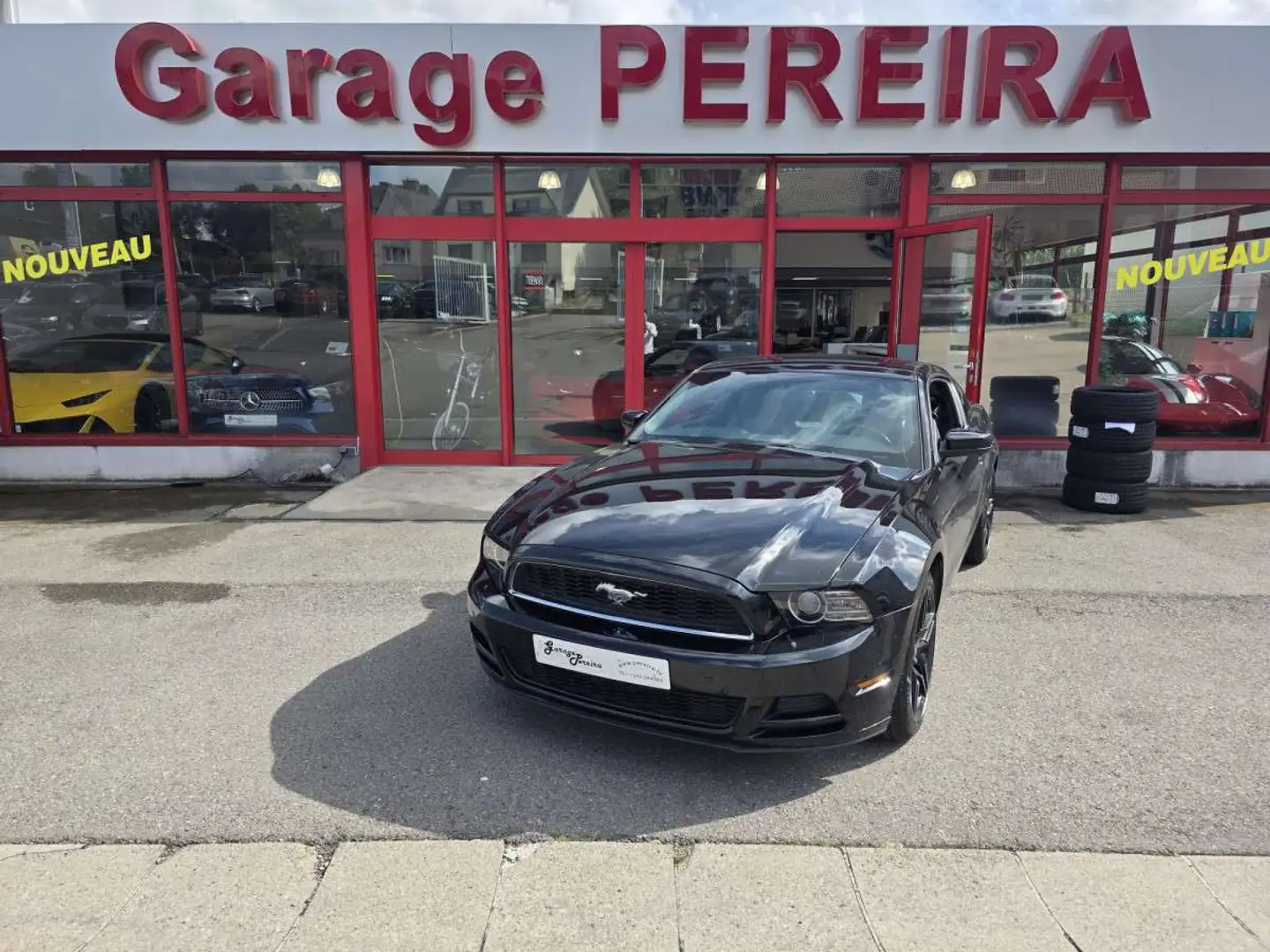 Ford Mustang Ford Mustang 3,7 V6 Black - 1