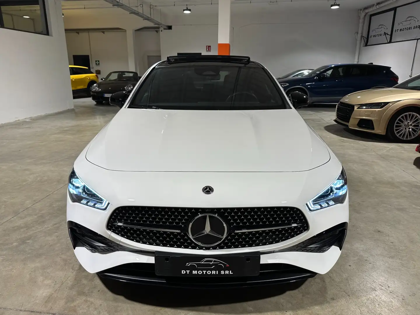Mercedes-Benz CLA 200 CLA 200 d Automatic AMG Line Premium Bianco - 2