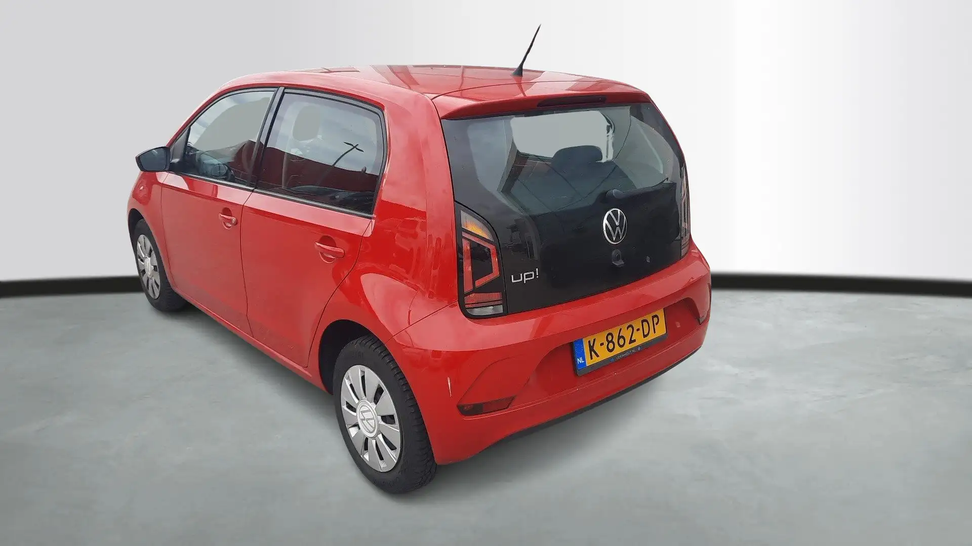 Volkswagen up! 1.0 BMT move up! | Airco | 5-deurs | Smartphone In Rood - 2