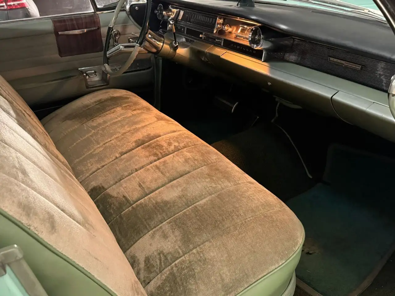 Cadillac Deville De Ville (6-Window) Oldtimer, foto 11