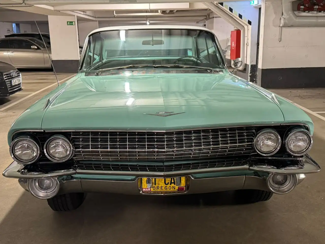 Cadillac Deville De Ville (6-Window) Oldtimer, foto 3