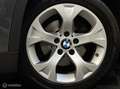 BMW X1 xDrive20i 184 Edition 2eEIGN NAP LEDER XENON TREKH Grijs - thumbnail 4
