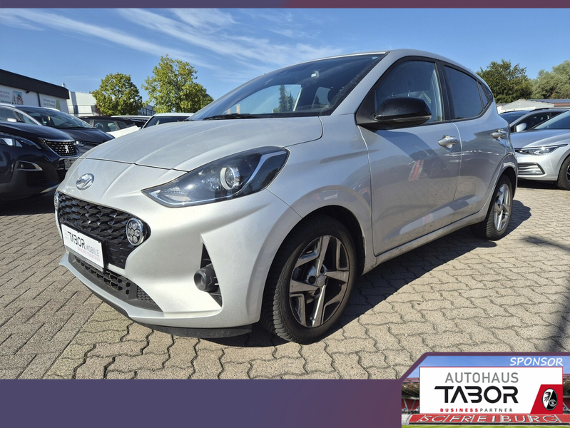 Hyundai i10 1.0 67 Connect & Go Nav Klima Kam LM15Z — photo 2