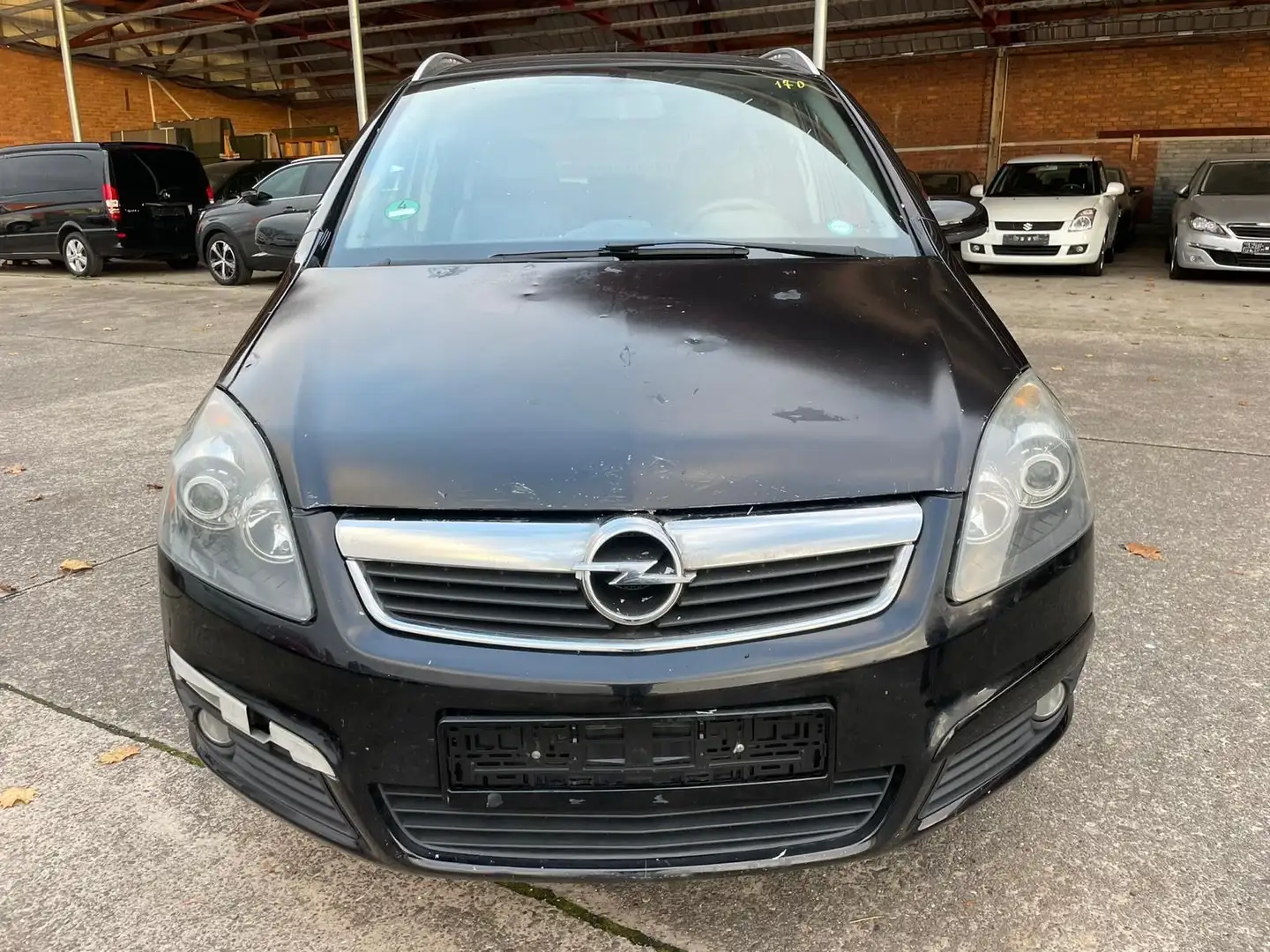 Opel Zafira 1.9 CDTI Cosmo 110kW/Leder/Klimaautomatik Schwarz - 2