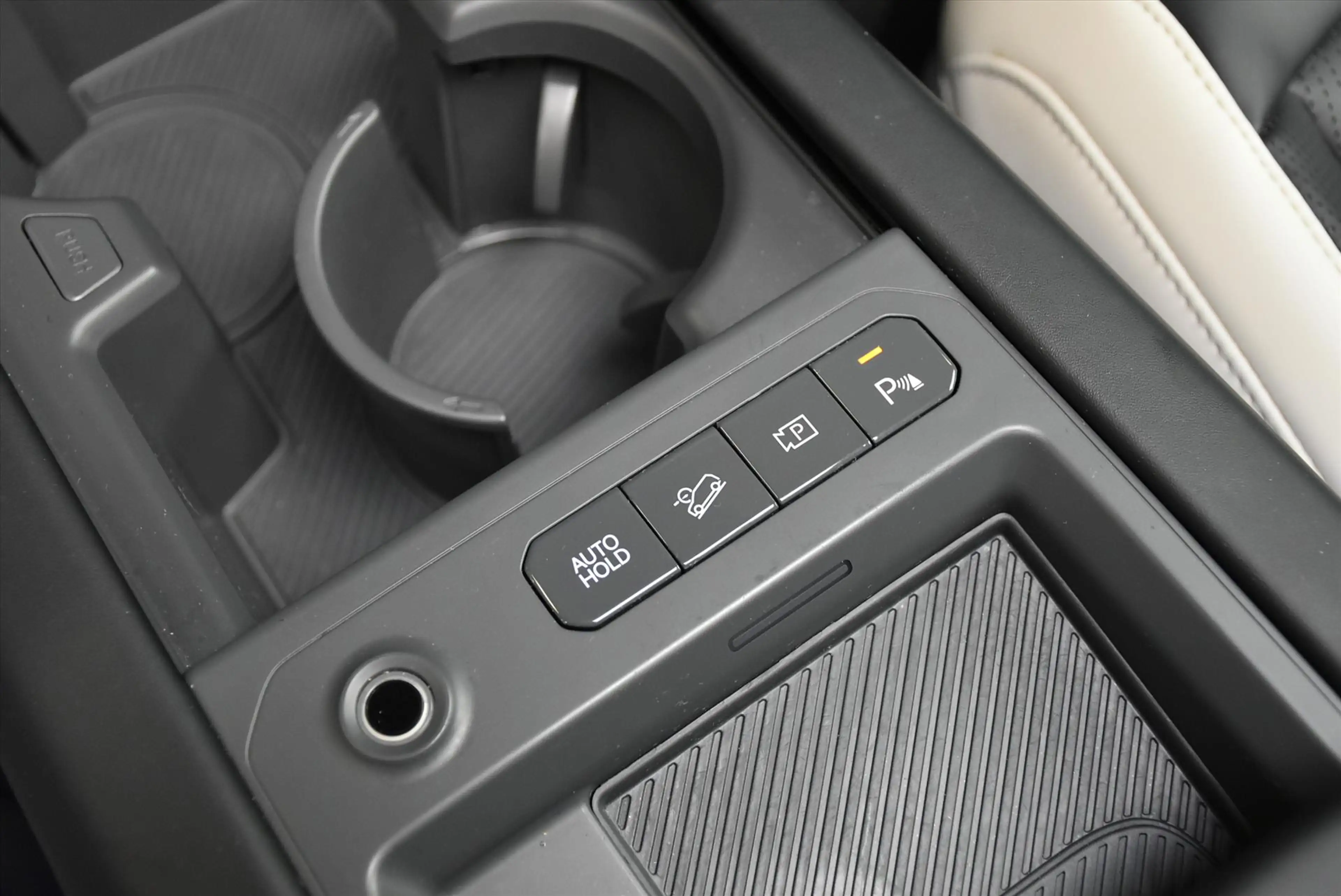 Kia EV9 99,8kWh 384pk AWD Dual Motor GT-Line — photo 40