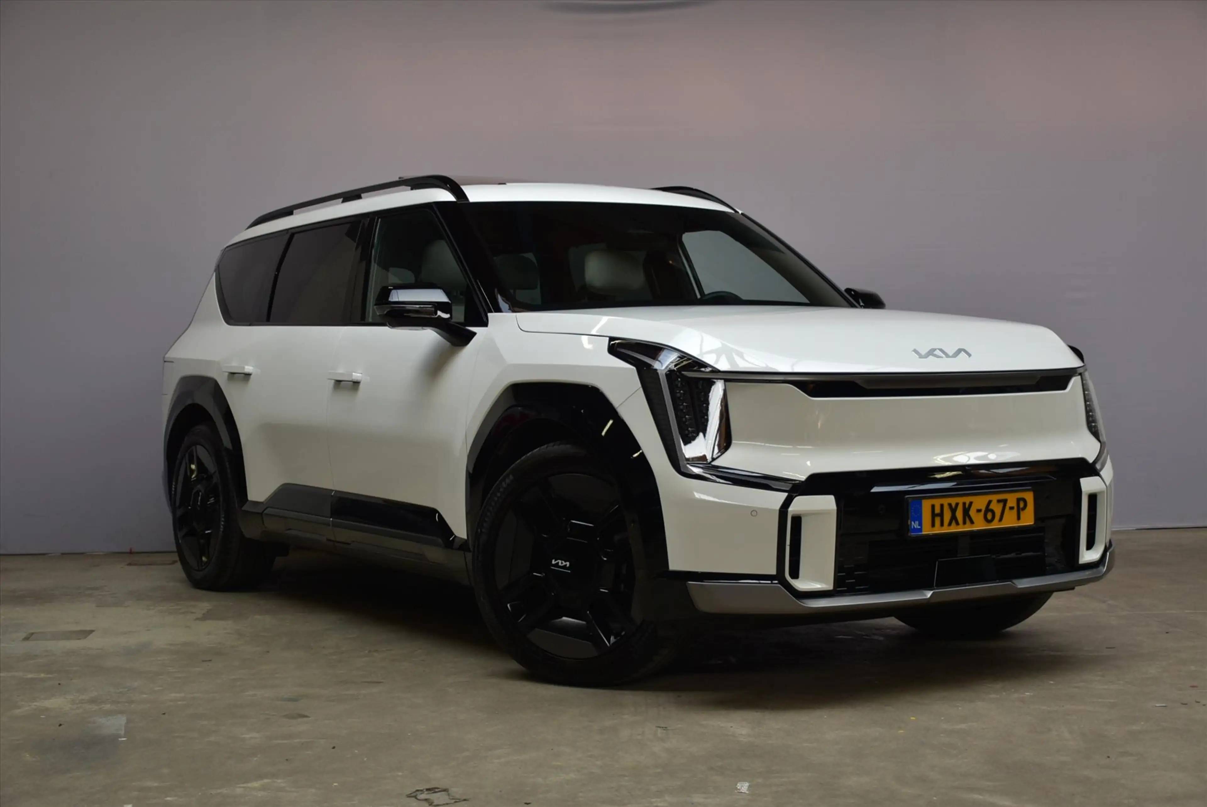 Kia EV9 99,8kWh 384pk AWD Dual Motor GT-Line — photo 4