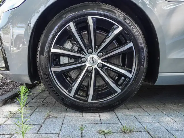 Volvo V60 view 6