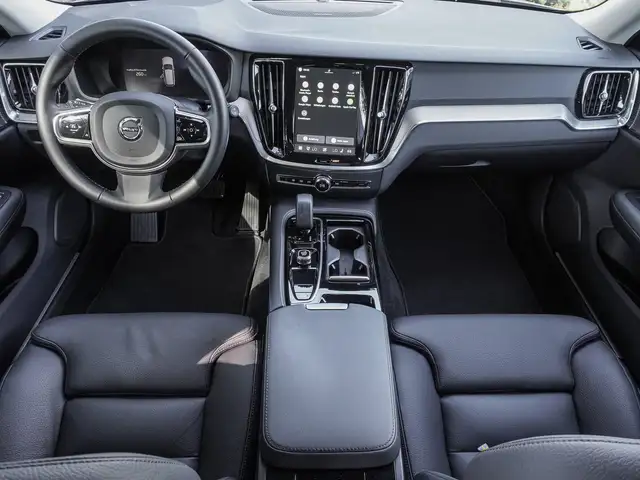 Volvo V60 view 9