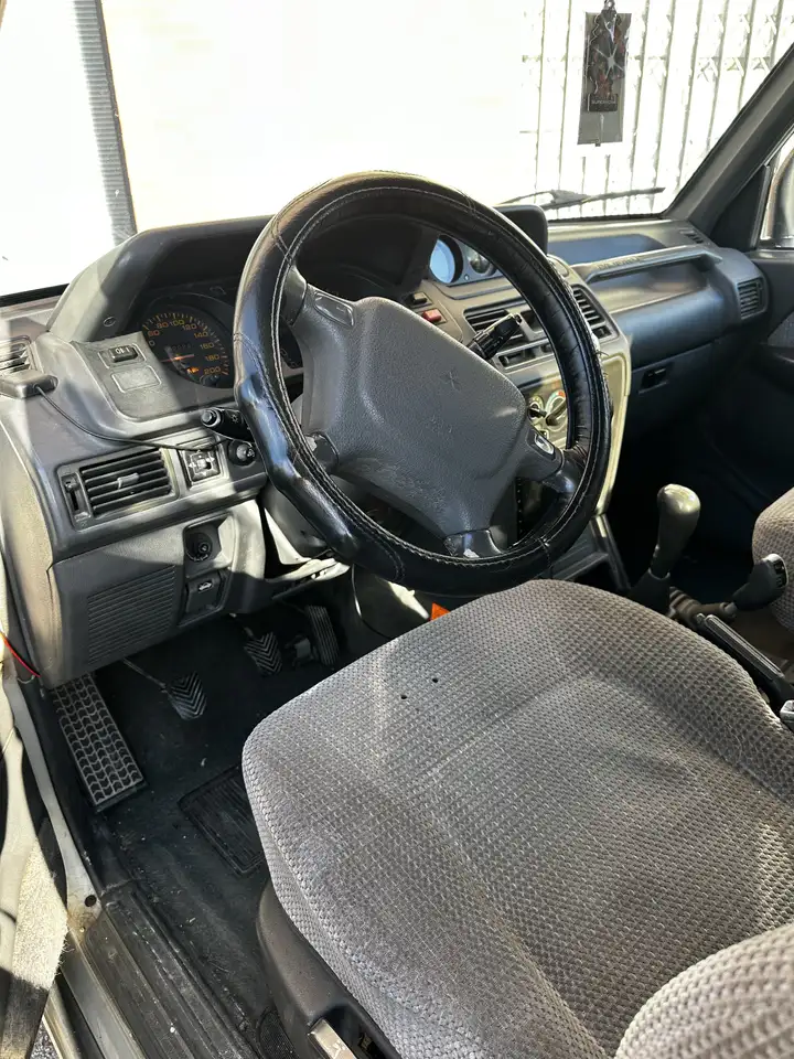 Mitsubishi Pajero Metal Top 2.5 tdi GLS autocarro, foto 7