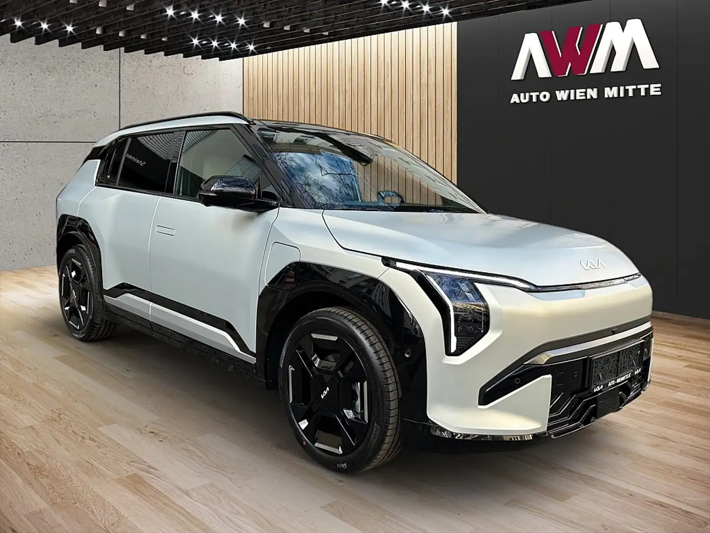 Kia EV3 FWD 81,4kWh Long Range GT-Line| AUTO WIEN MITTE Серебристый - 1