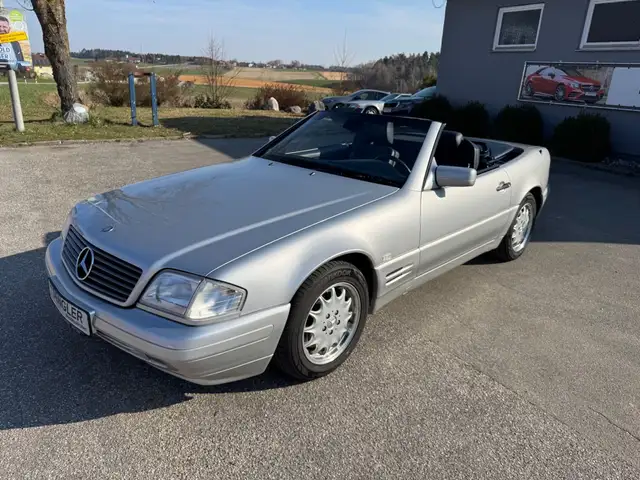 Mercedes-Benz SL 280 1.HD,org. 38500km,deutsches Auto !!