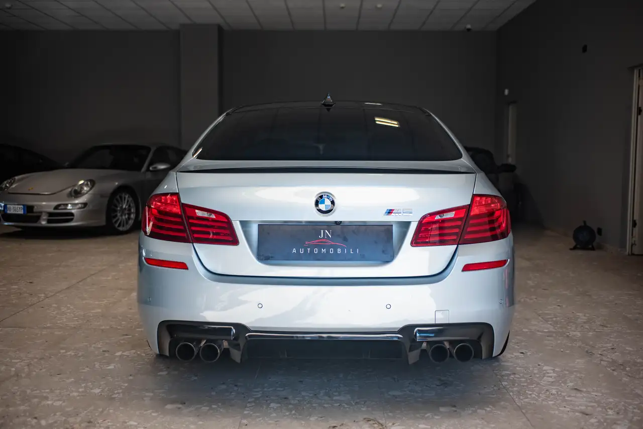 BMW M5 4.4 V8 560CH - BVA - 117.000 KMS