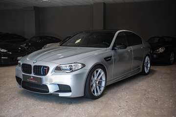 4.4 V8 auto ITALIANA