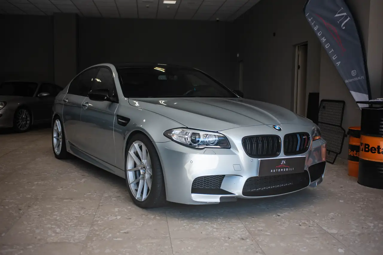 BMW M5 4.4 V8 560CH - BVA - 117.000 KMS