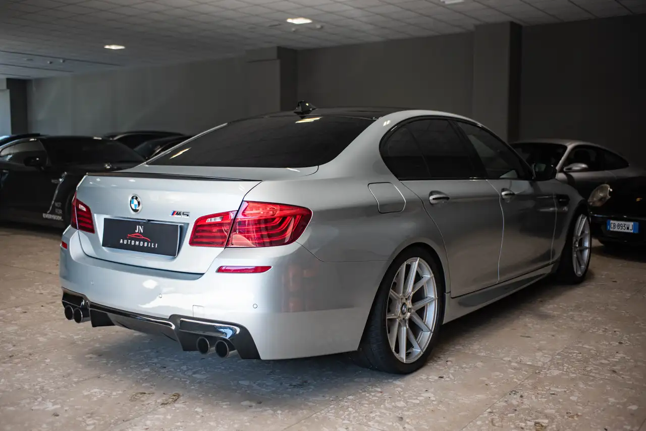 BMW M5 4.4 V8 560CH - BVA - 117.000 KMS