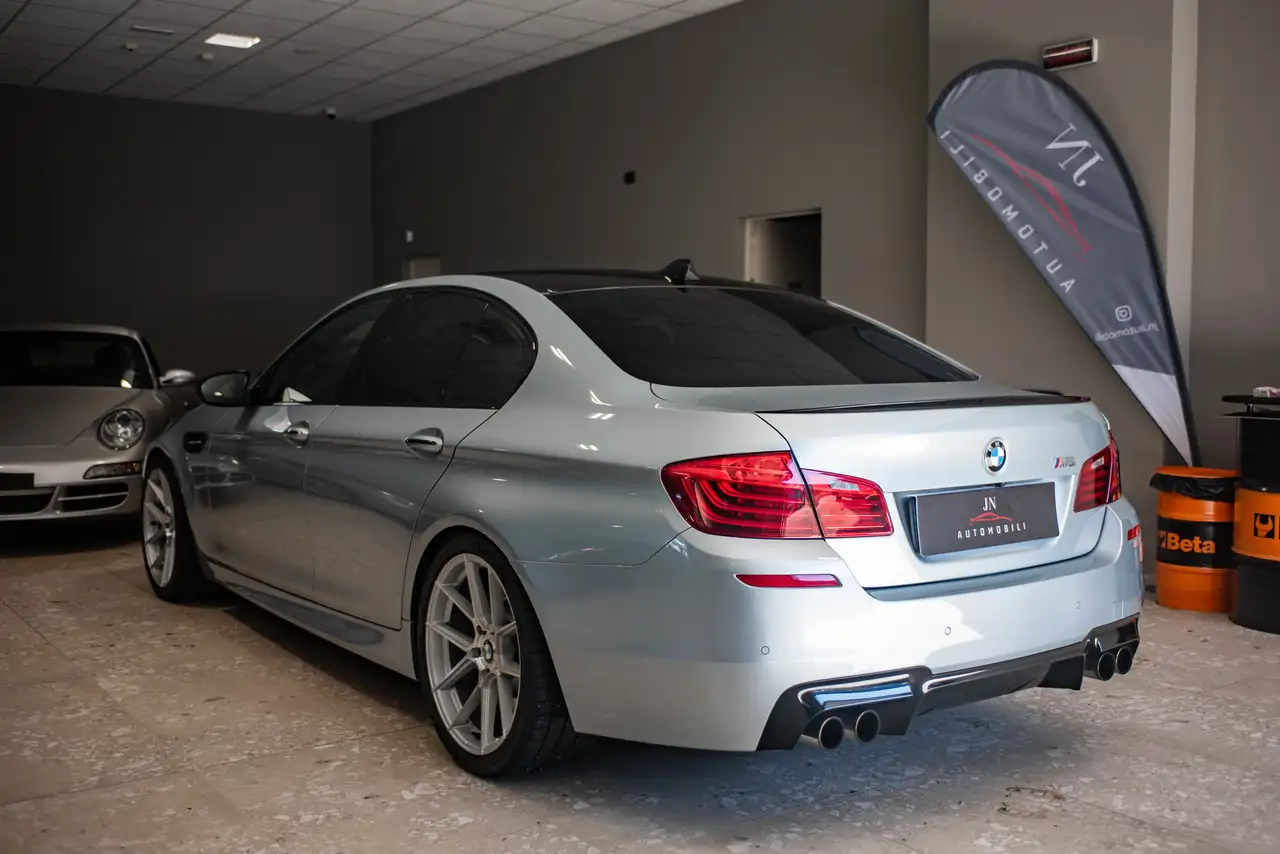 BMW M5 4.4 V8 560CH - BVA - 117.000 KMS
