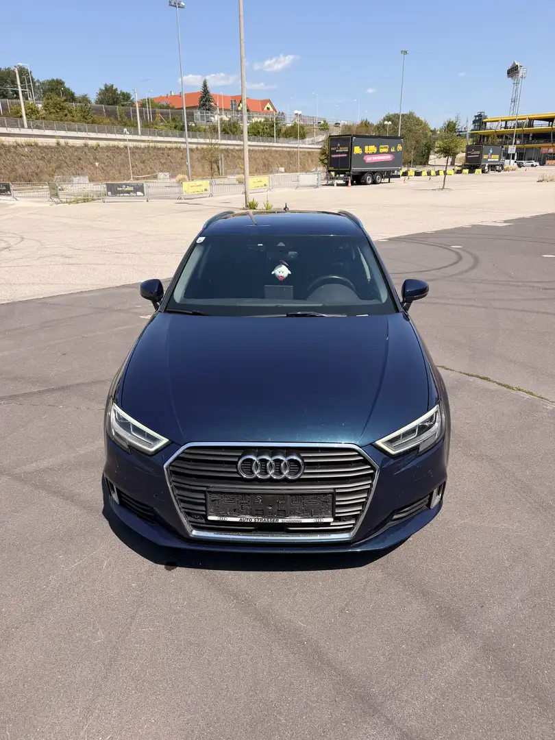 Audi A3 2,0 TDI S-tronic sport Facelift - 1