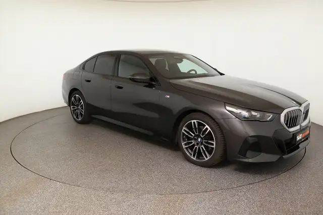 BMW 520 i M Sport Lüft|ACC|PAs+360°|ha&ka|4xSHZ|el.Si