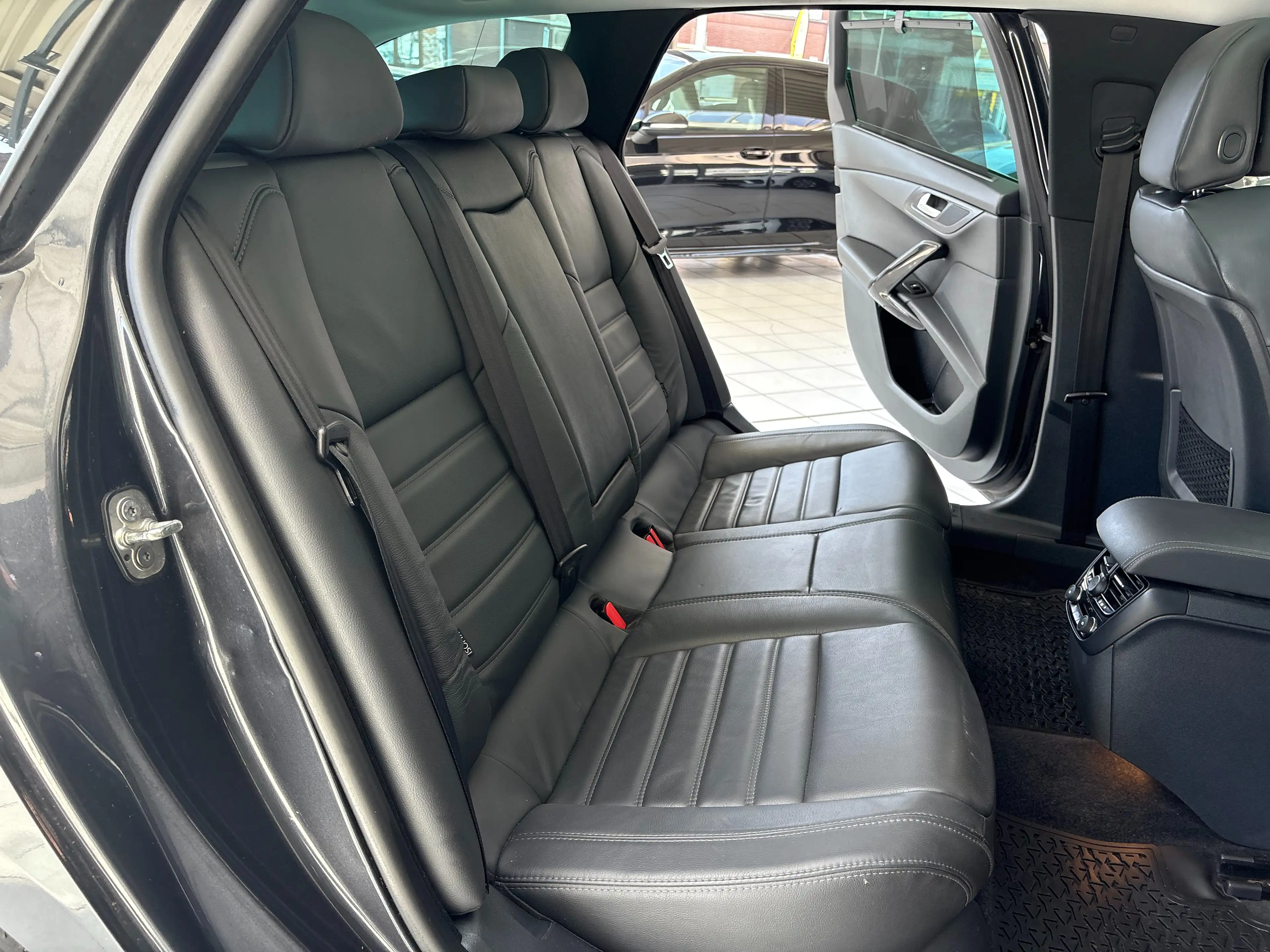 Peugeot 508 508 SW 1.6 BlueHDi *GPS*CUIR*PANO*CAMERA*CARPLAY* — photo 9