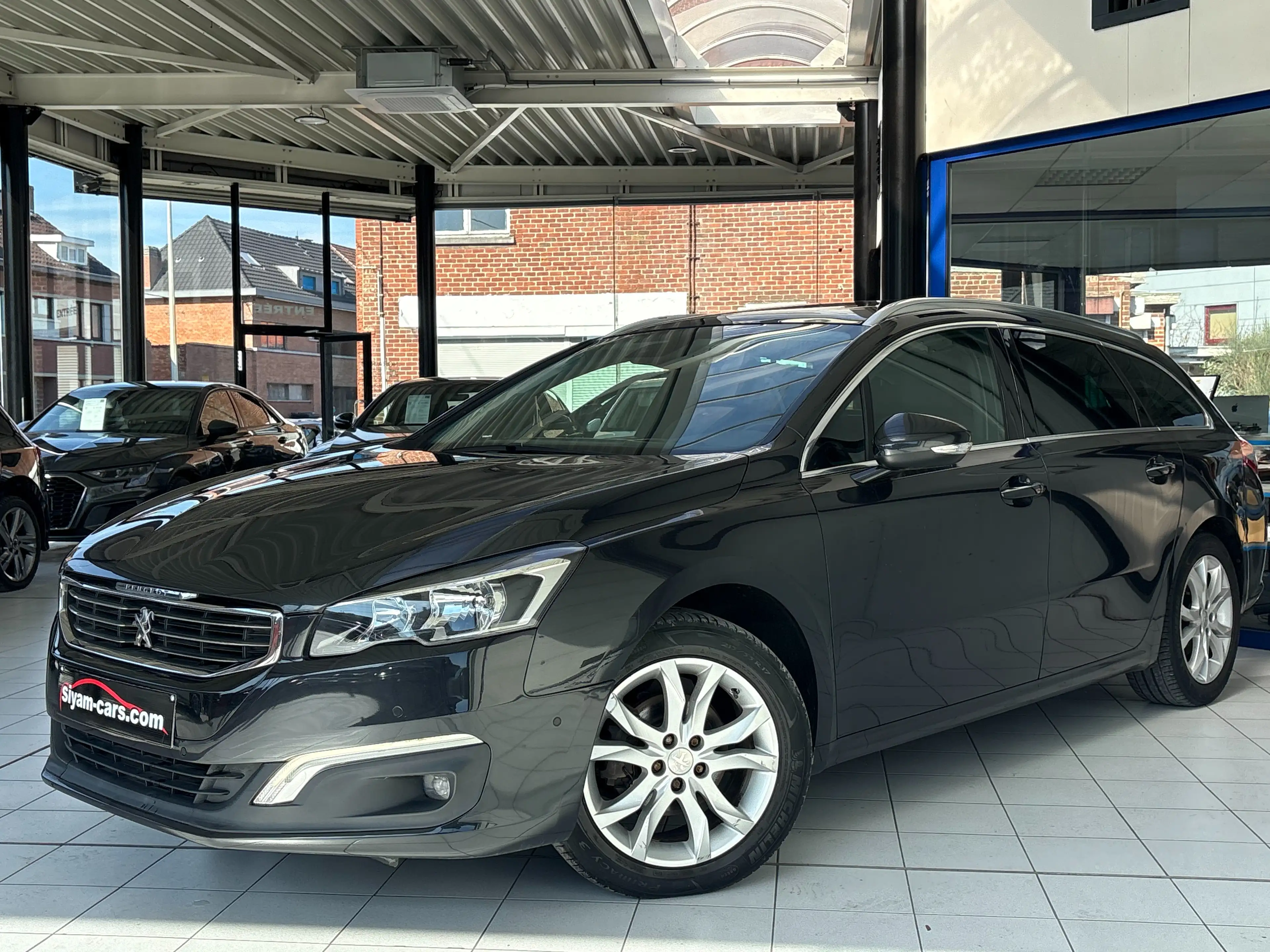 Peugeot 508 508 SW 1.6 BlueHDi *GPS*CUIR*PANO*CAMERA*CARPLAY*