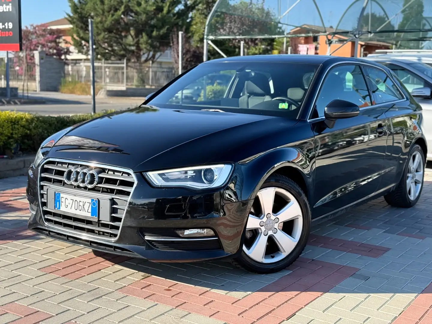 Audi A3 A3 1.6 TDI Design Black - 2