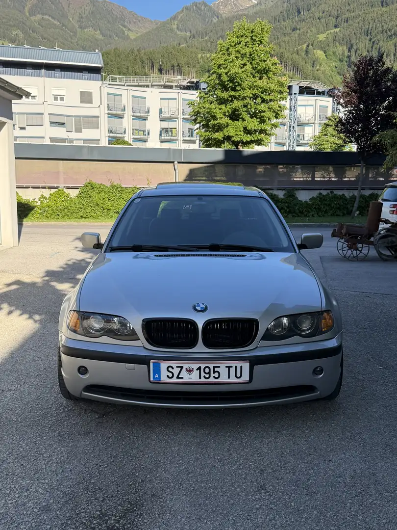 BMW 320 320d touring Österreich-Paket - 1