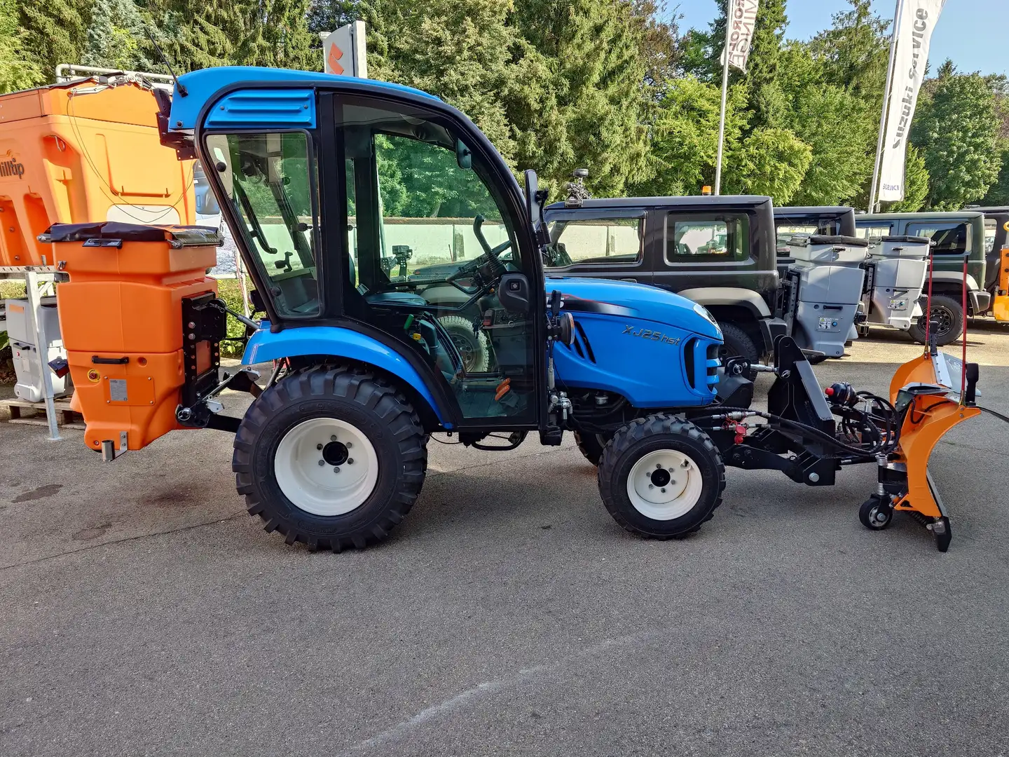 Sonstige Marken LS Mtron XJ25 Kleintraktor & HILLTIP Winterdienst Blau - 1