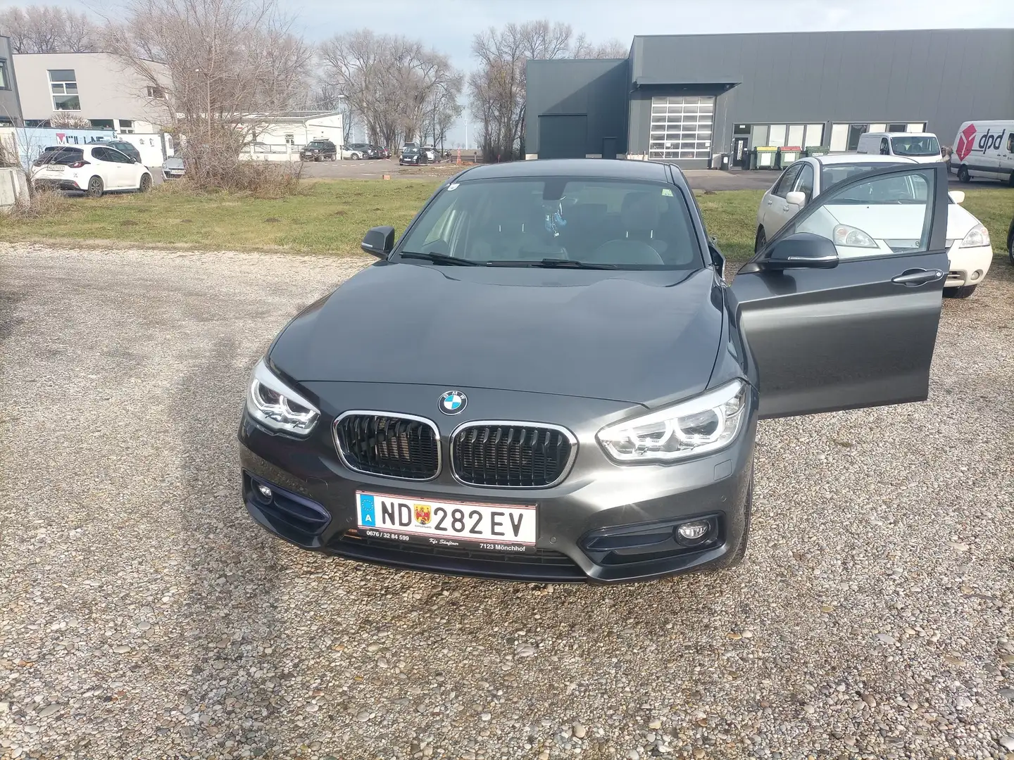 BMW 116 116d Sport Line - 2