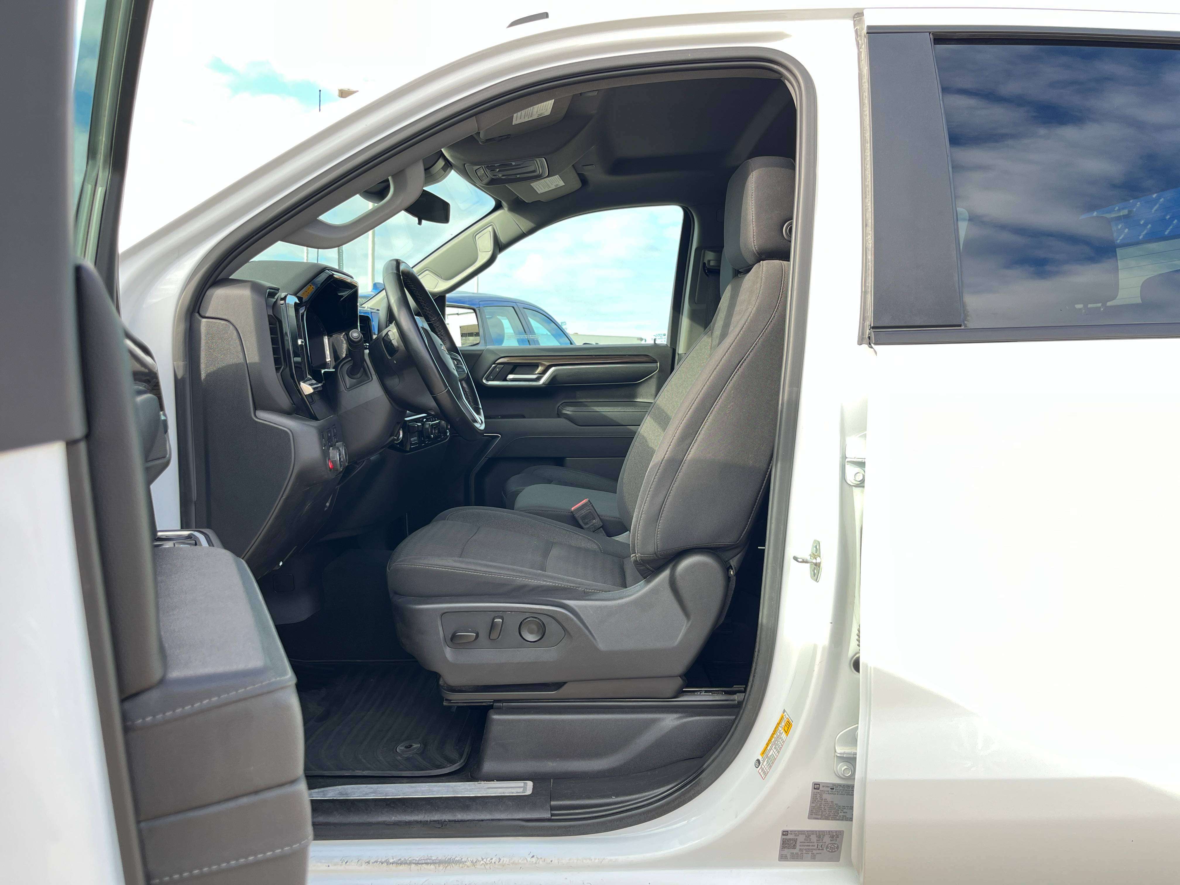 2025 Chevrolet Silverado 1500