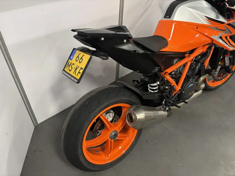 KTM 1290 Super Duke R - foto 7