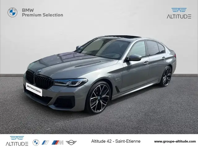 BMW 545 545eA xDrive 394ch M Sport Steptronic