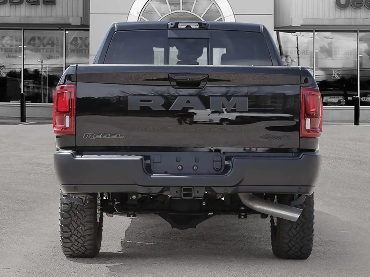 RAM 2500 снимка RAM 2500