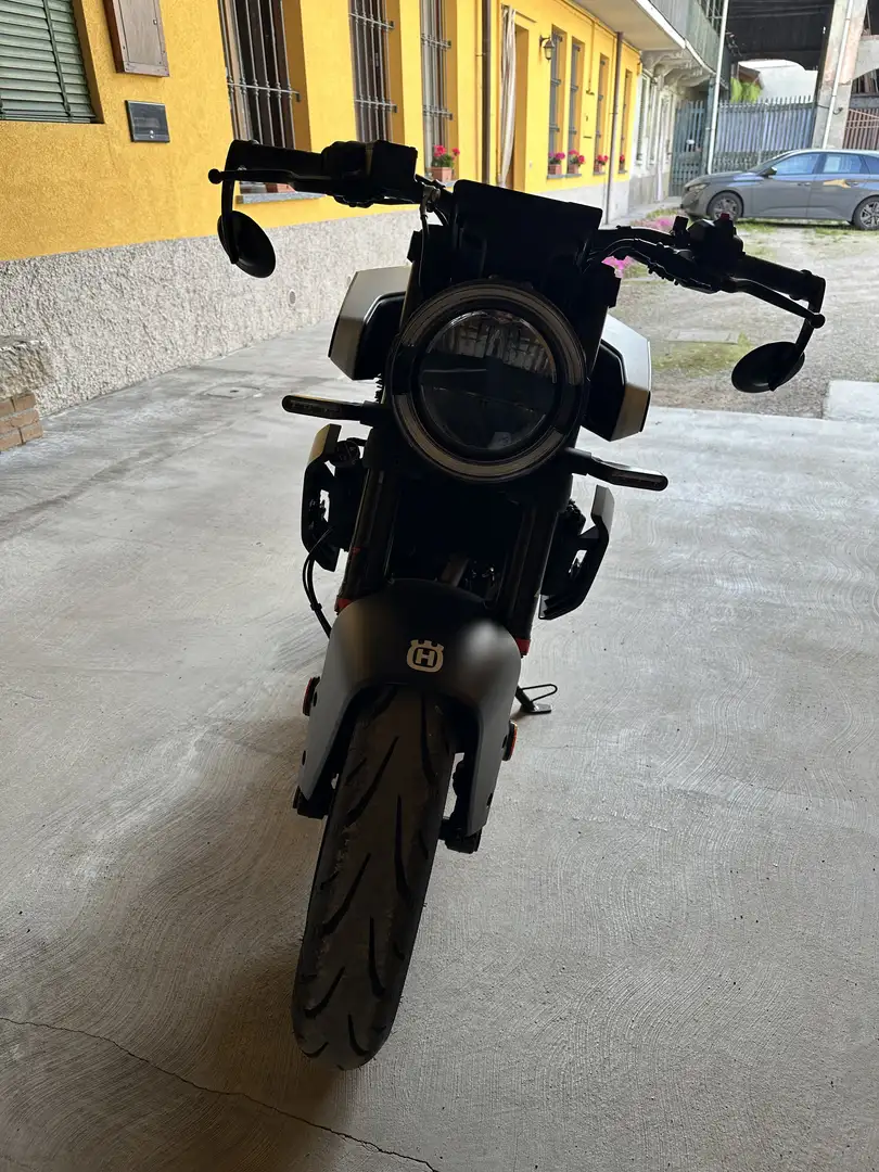 Husqvarna Vitpilen 125 Blanc - 1