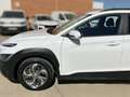 Hyundai KONA 1.6 GDI DT Maxx Blanco - thumbnail 4