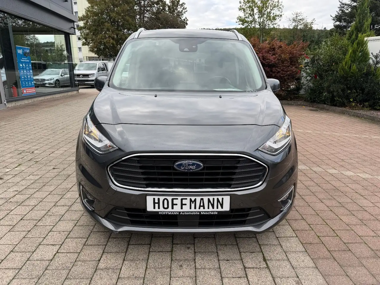 2018 Ford Grand Tourneo Connect Titanium L2  *5-7 Sitze*, photograph 3