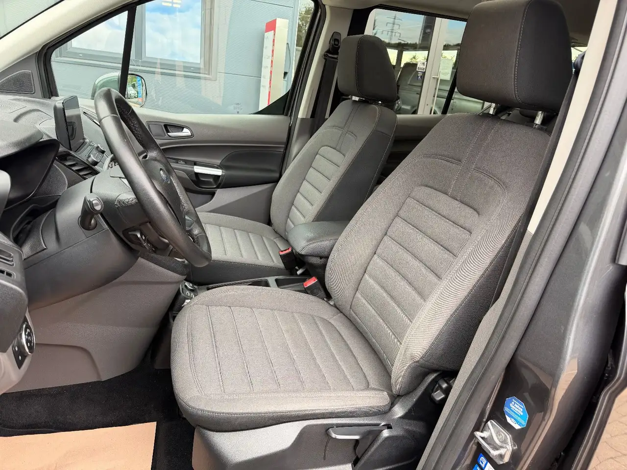 2018 Ford Grand Tourneo Connect Titanium L2  *5-7 Sitze*, photograph 11