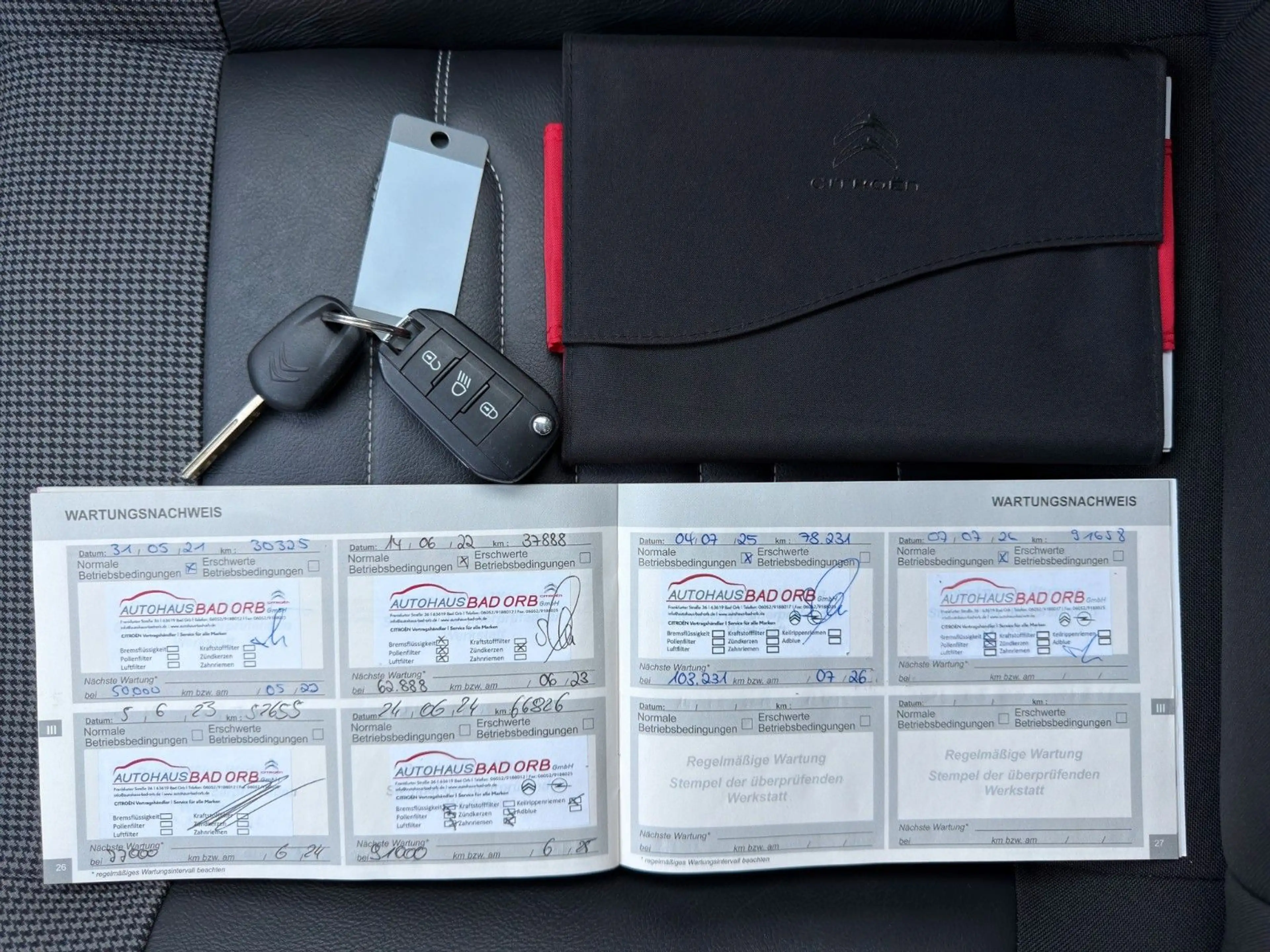 Citroen C3 Aircross Shine*1.Hand*Pano*Leder*Kamera*SHZ.. — photo 17