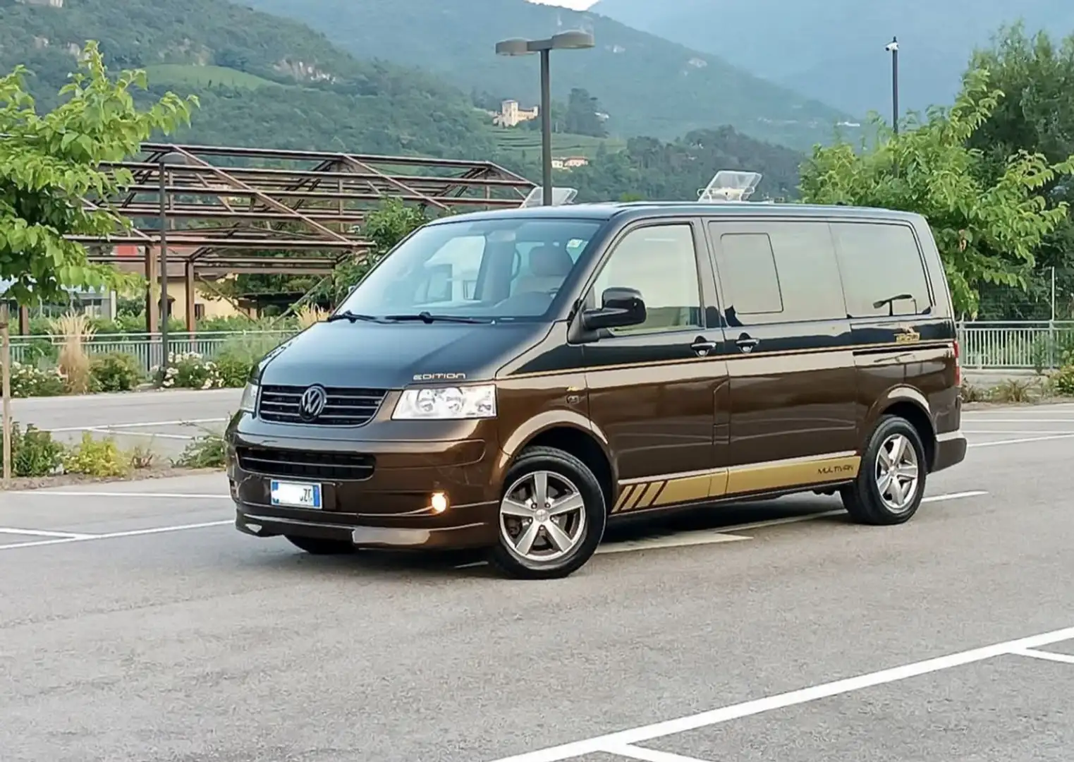 Volkswagen T5 Multivan 2.5 tdi Highline 174cv - 2